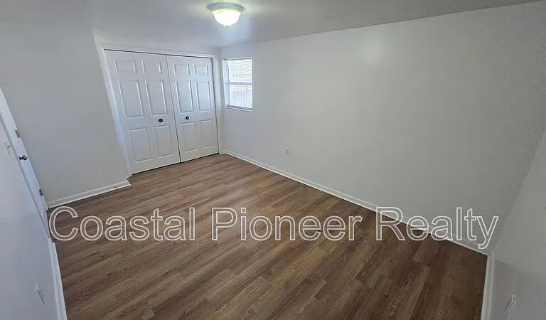 8819 W Robson St — Photo 9
