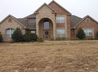 709 Ashford Dr, San Angelo, TX 76901