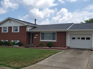 606 E 9th St, Mount Vernon, IN 47620
