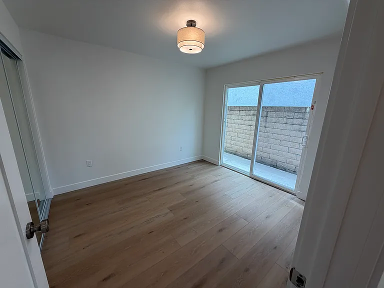 24689 Acropolis Dr — Photo 6
