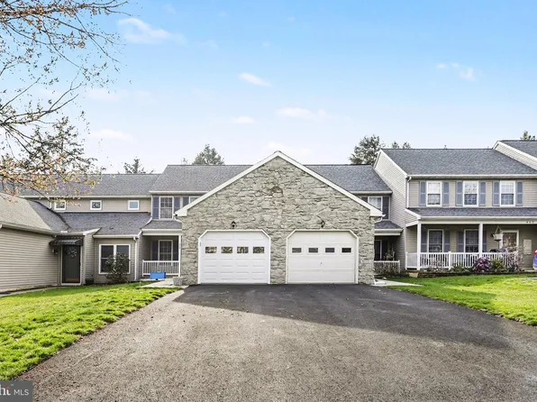 458 Meadowlark Ln, Manheim, PA 17545