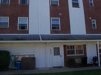 1st image of 6733A Cloverdale Blvd