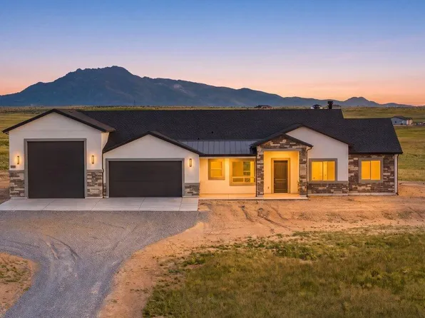 8028 N McWorter Pl, Prescott Valley, AZ 86315