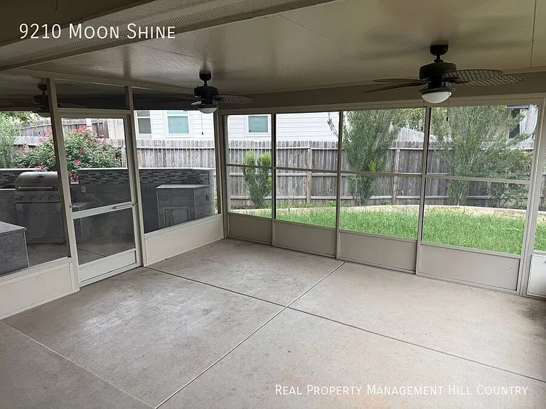 9210 Moon Shine — Photo 7