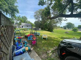 8190 Rockwood Ave, Mount Morris, MI 48458