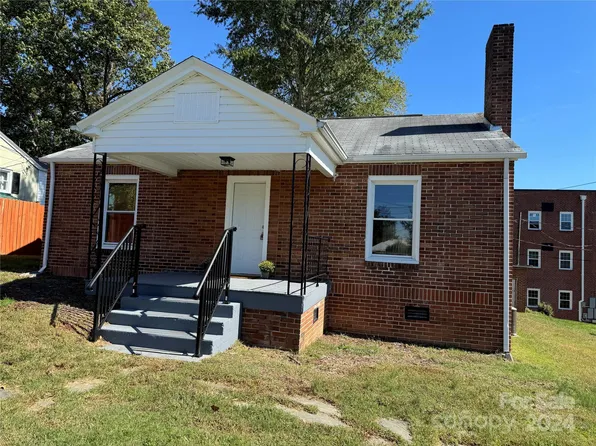 305 Morganton St NW, Valdese, NC 28690