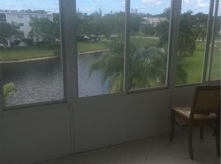 4016 Oakridge #4016-A, Deerfield Beach, FL 33442