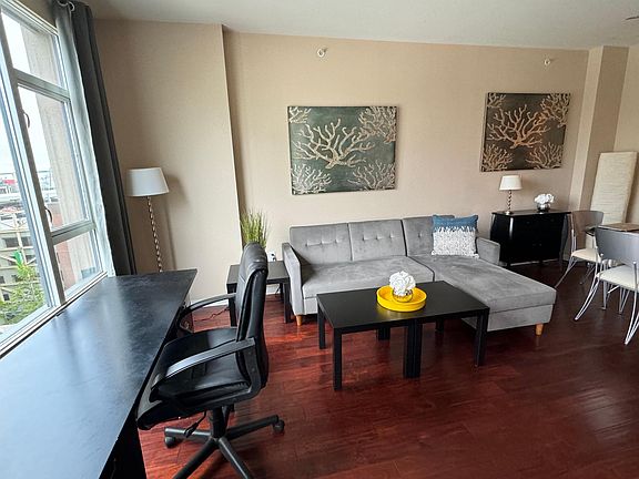 5th image of 530 K St Unit 816