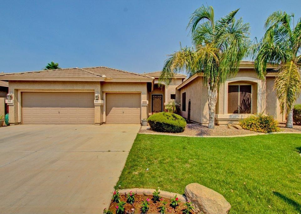 1st image of 2735 S Ponderosa Dr