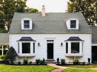 2 School Rd, Whitehouse Station, NJ 08889