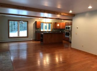 2 Treasure Point Rd, Saint George, ME 04860