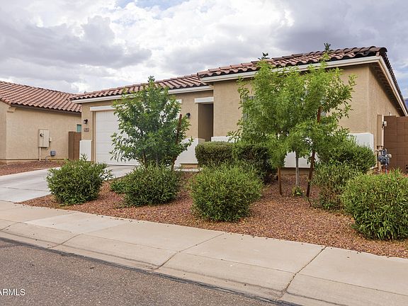 3rd image of 202 W SEVEN SEAS Drive