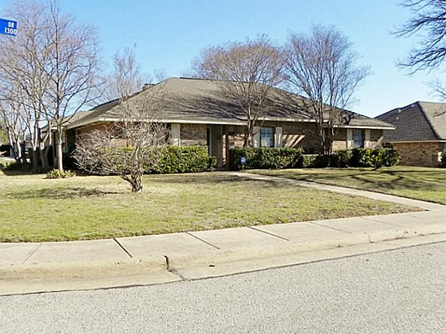 1st image of 1335 Briarmeade Dr