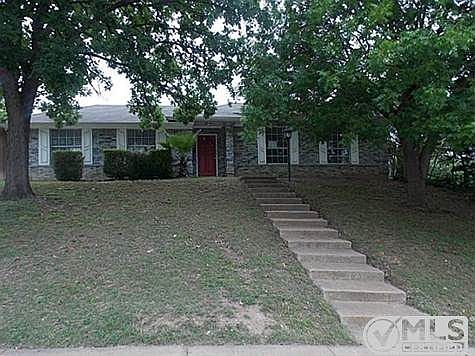 1st image of 1703 Whitecliff Dr