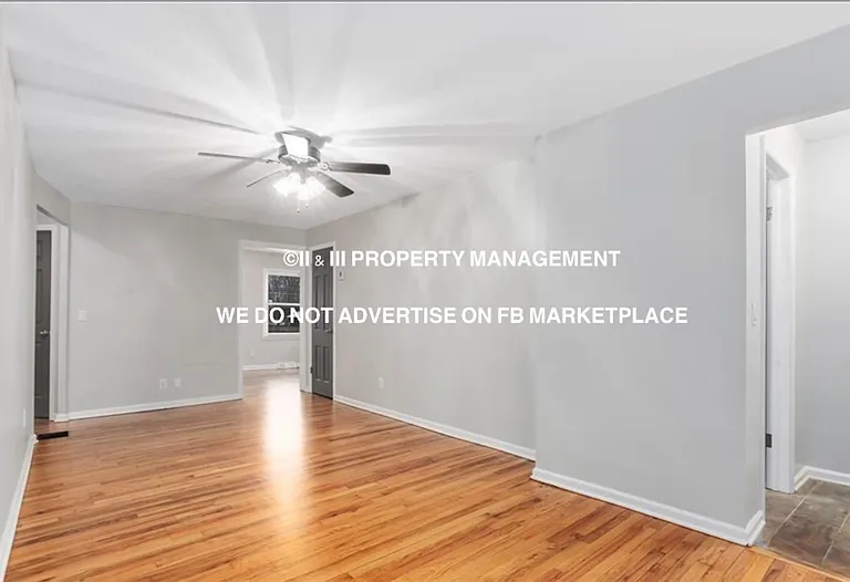 3703 W 47th Pl — Photo 4