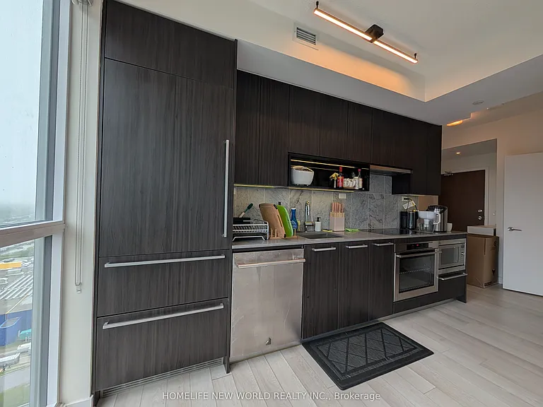 115 McMahon Dr #1903 — Photo 6