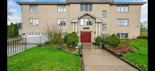 920 N Northwest Hwy #1 Photo 1