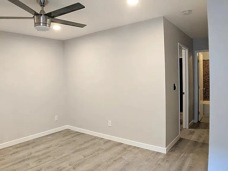 1605 Hotel Cir S #207 — Photo 3