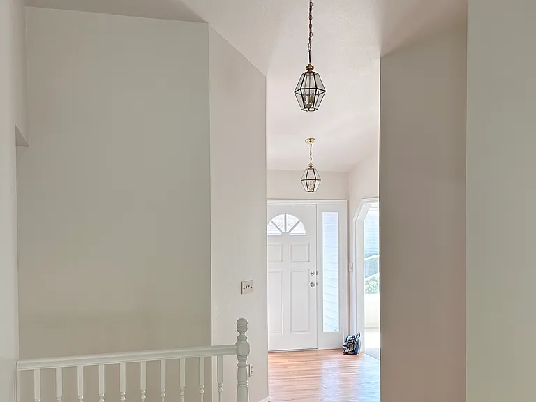 Living Room Vaulted Ceiling
