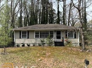 998 Rosedale St, Toccoa, GA 30577