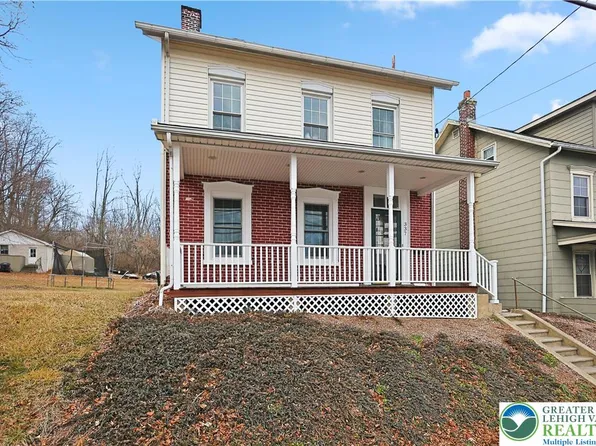 337 W Main St, Bath, PA 18014