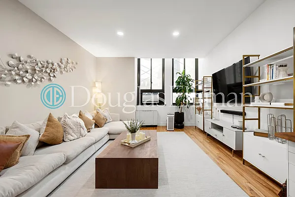 Rented by Douglas Elliman | media 19