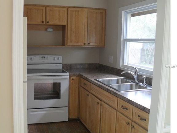 5th image of 105 65th Avenue Dr W