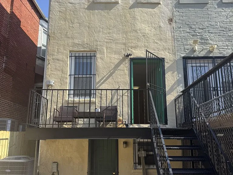 932 Westminster St NW — Photo 27
