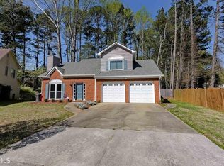 902 Chateau Ct SE, Smyrna, GA 30082