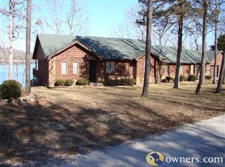 930 Millwood Dr, Reeds Spring, MO 65737