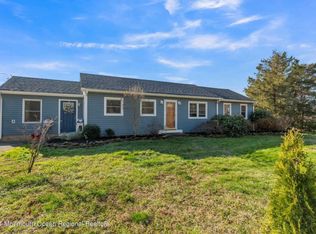 204 Easy St, Howell, NJ 07731