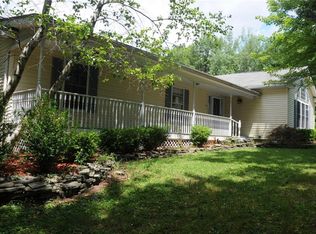 460 Mountain Rd, Bloomingburg, NY 12721