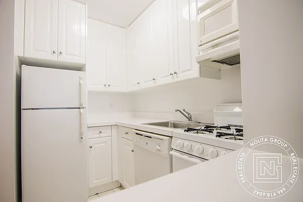 Rented by Nolita Group | media 16