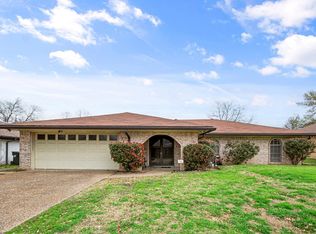 532 Edgewood Ave, Corsicana, TX 75110