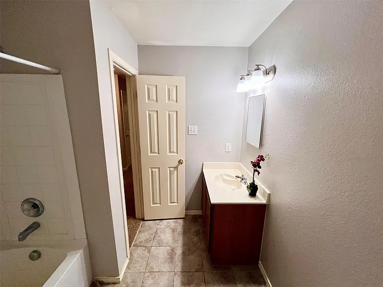 12985 Vassar Dr — Photo 9