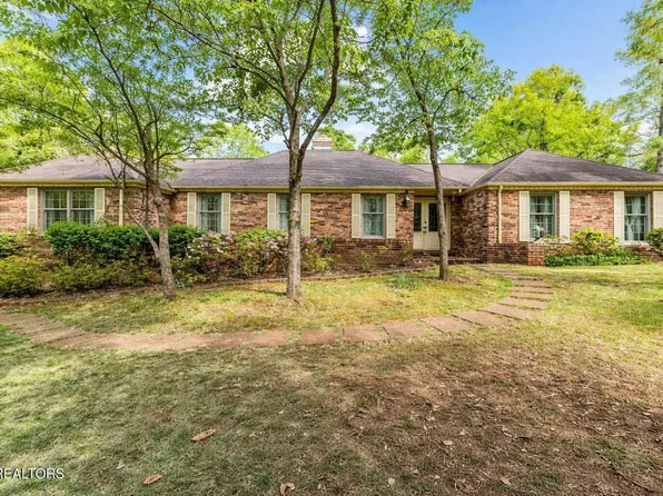 2012 Duck Cove Dr, Knoxville, TN 37922