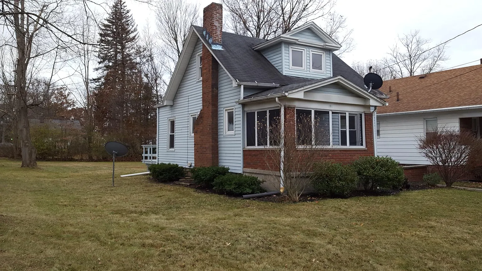 191 Erskine Ave photo 1