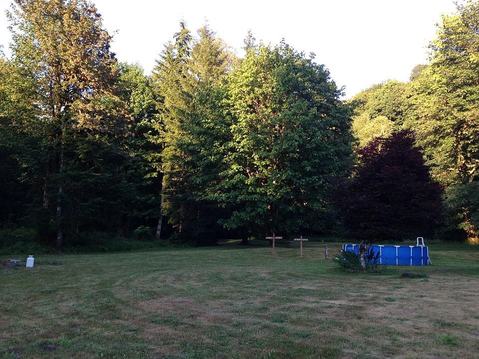 2nd image of 191 W Lillie Rd
