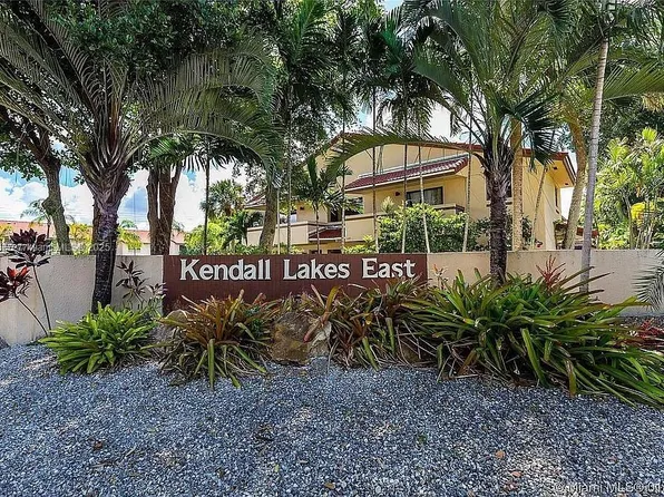 6256 SW 136th Ct APT 105-E, Miami, FL 33183