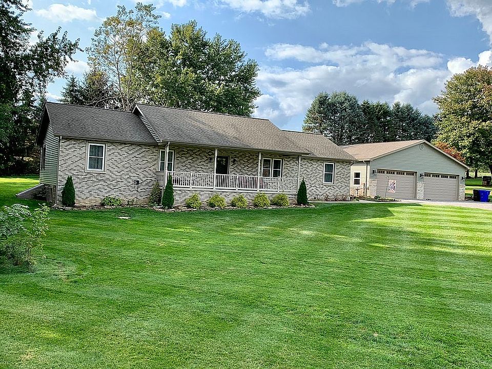 4bd/2bath ranch on 1.07ac