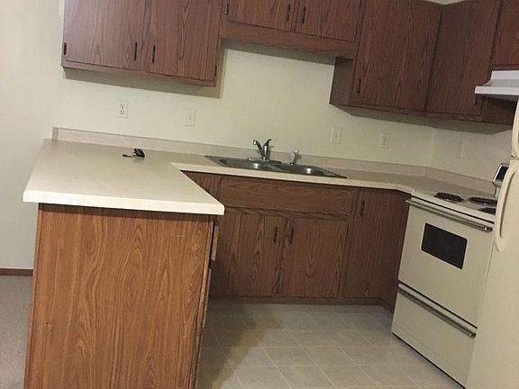 4th image of 1057 Harwood Ave APT 3