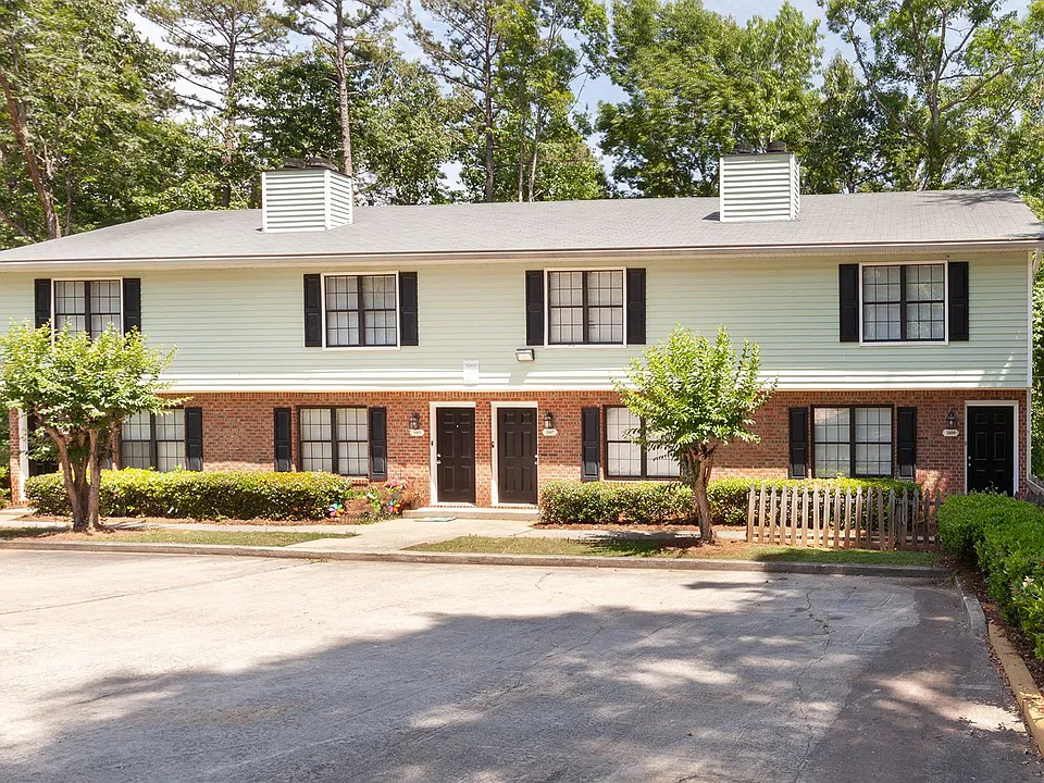 3109 Destin Cir