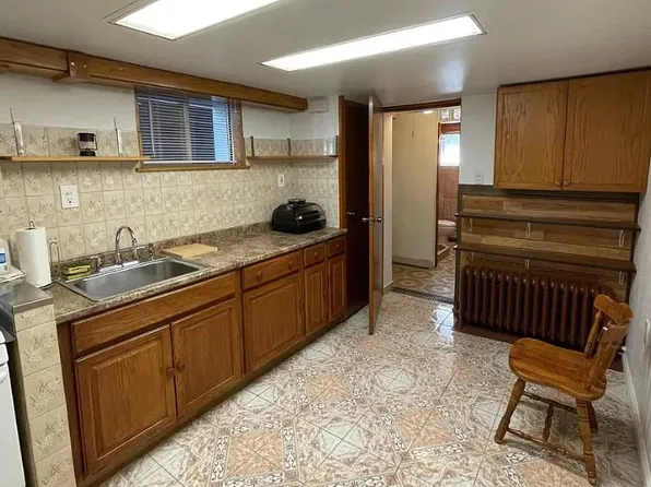 12-07 116th St, College Point, NY 11356