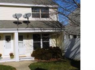 1109 Plymouth Dr APT A, Champaign, IL
