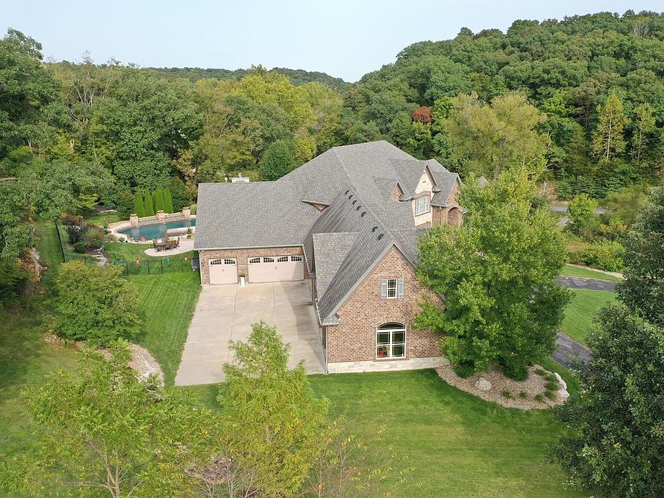 9707 Avondale Hills Ln, Wentzville, MO 63385 Zillow