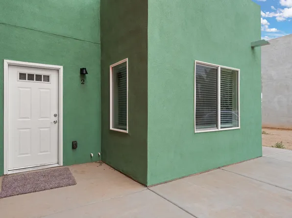 623 14th St SW #2, Albuquerque, NM 87102