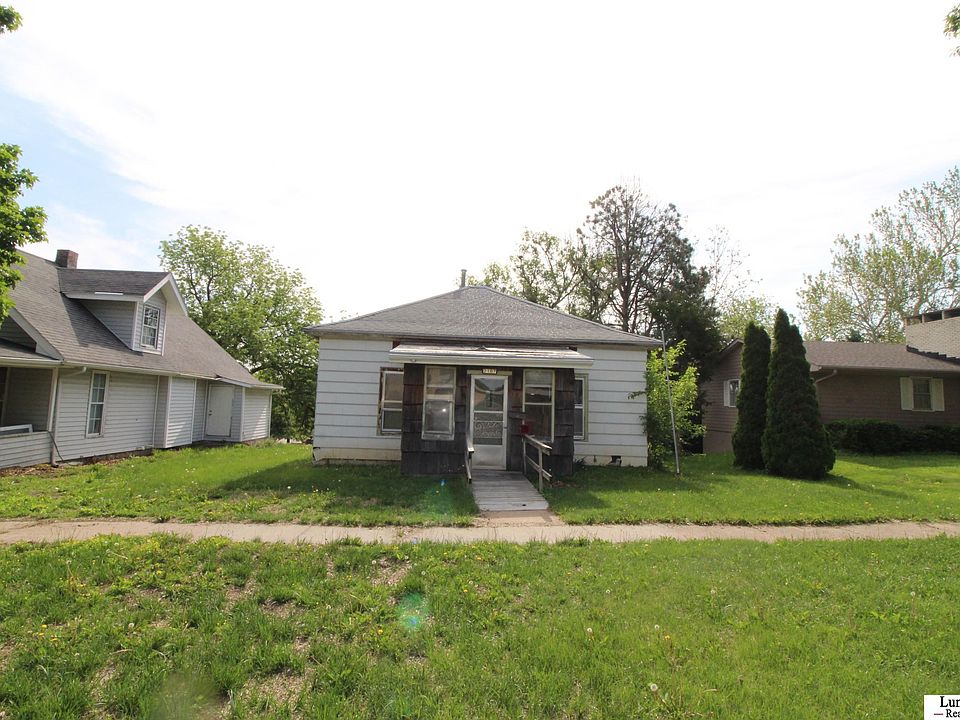 1st image of 2107 N St