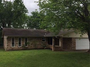 109 Wedgewood Dr, Poteau, OK 74953