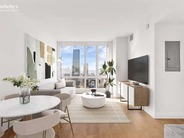 460 West 42nd Street image 1 of 10