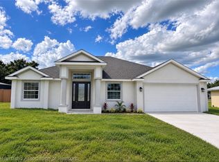 4701 Whiting Dr, Sebring, FL 33870